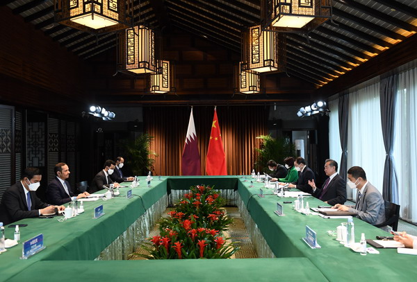 参考内容:2022年3月30日,国务委员兼外长王毅在安徽屯溪会见出席"